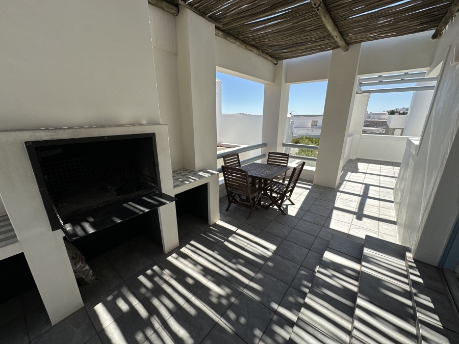 4 Bedroom Property for Sale in Paradise Beach Western Cape